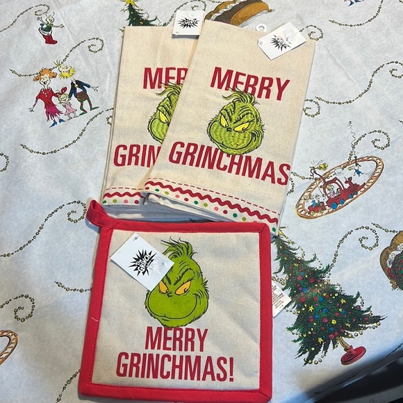 The grinch Tea towels kitchen and potholder - Picture 1 of 6